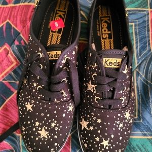Keds tennis shoes 👟 sz. 8
